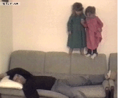 9QDg06S.gif