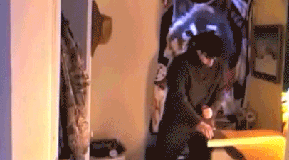 hornoxe.com_gifdump128_8.gif