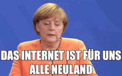 tumblr_mon7y9VErK1swvmy1o1_250.gif