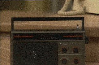radiosmash.gif