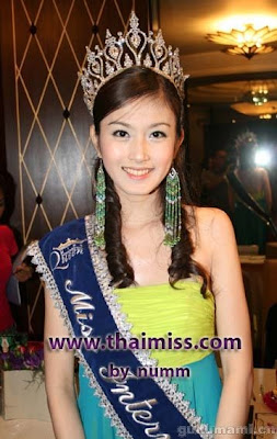 poy4.jpg