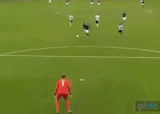 Mario-Balotelli-Goal-Italy-vs-Germany-Euro-2012.gif