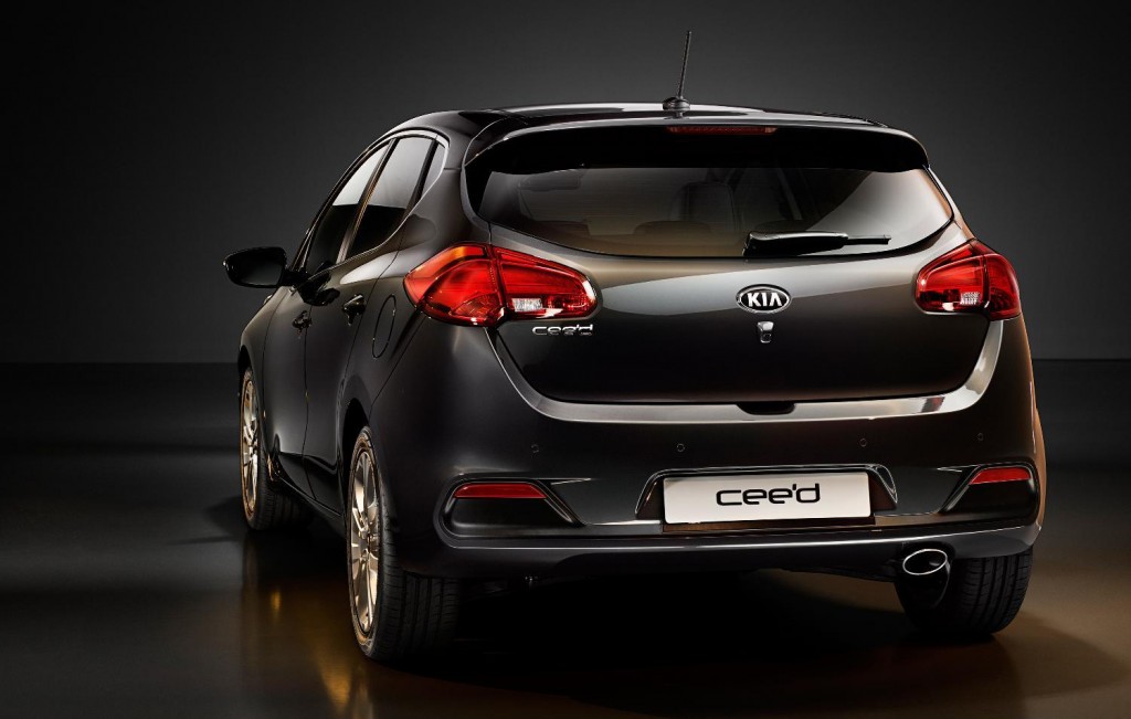 Kia-Ceed-2012-Exterior-2-1024x651.jpg