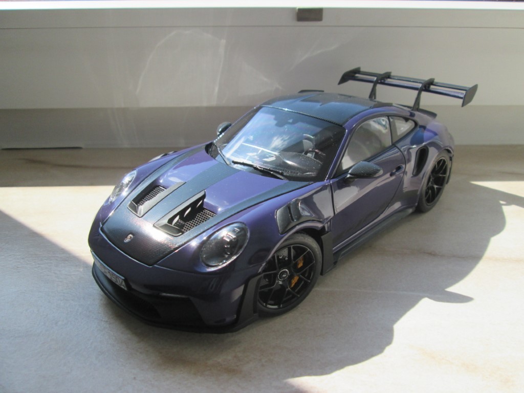 47614328ch.jpg