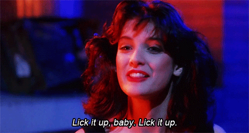 tumblr_mbcrm032MG1rbwxg2o1_500.gif