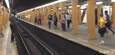 tumblr_nqibmxx8641u2jwbho1_400.gif