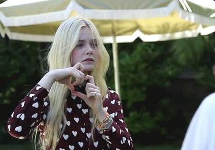 tumblr_odprk7l1kO1r0yy15o2_r1_500.gif