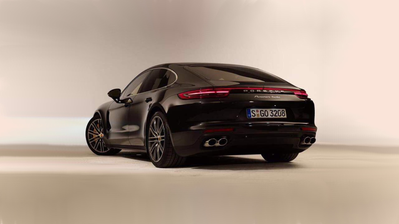 2017-porsche-panamera-leaked-photos.jpg