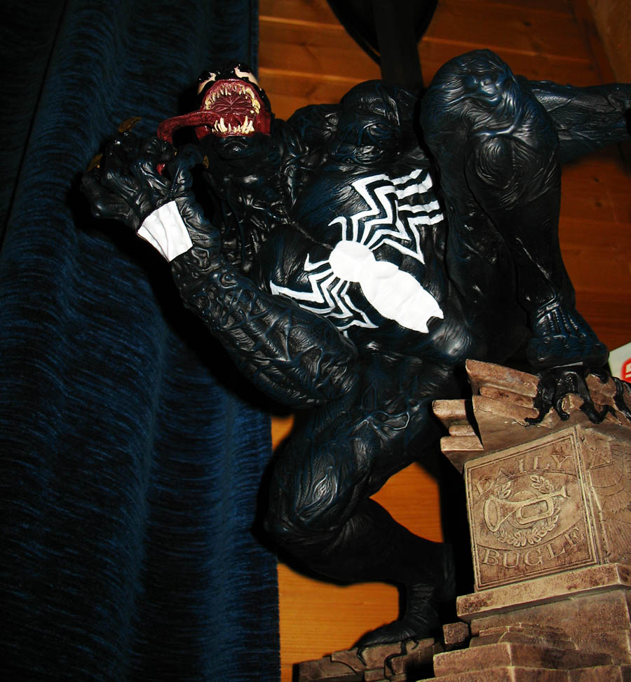 venom2.jpg