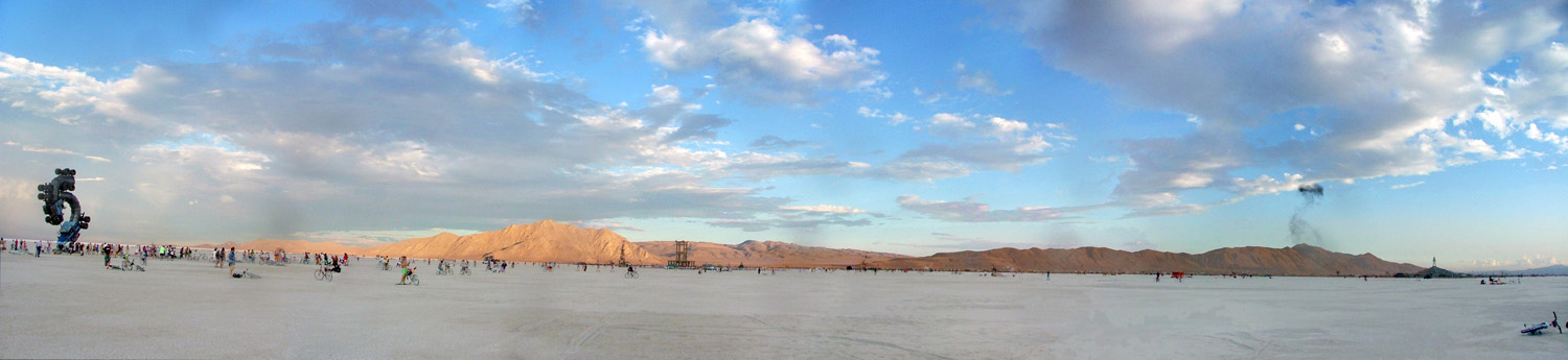 Burning_Man_Panorama_by_brady531.jpg