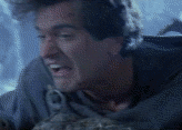 DG4royv.gif