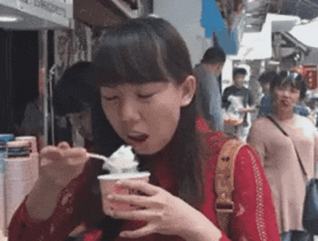 giphy.gif