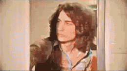 zeqkdVl.gif