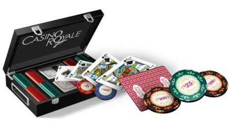 casino-royale-deluxe-poker-set.jpg