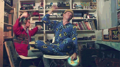 how-saturday-mornings-felt-as-a-kid.gif