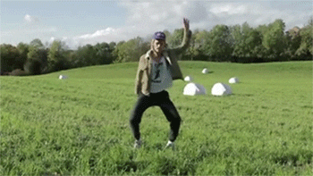 giphy.gif