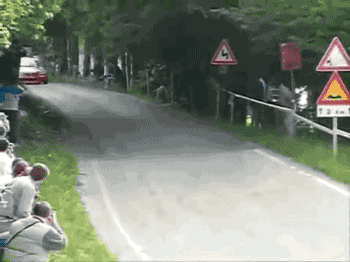 tumblr_og2zravI5b1s02vreo1_400.gif