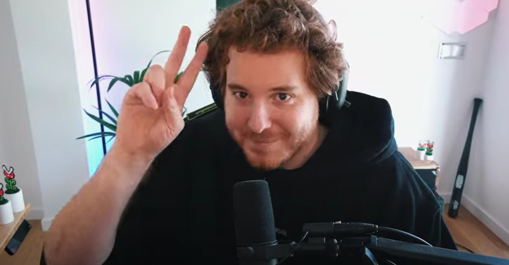 MHYUV3M.jpeg