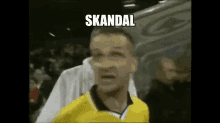 skandal-gora.gif