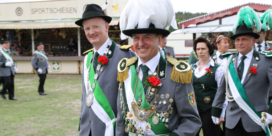 Cyb_N1_N4_schuetzenkoenig1_dpa.jpg