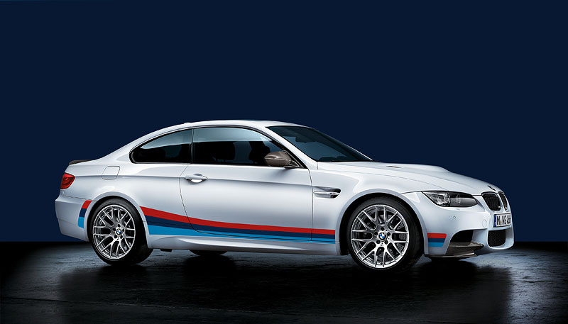 bmw_m3_performance_p90087348-b.jpg