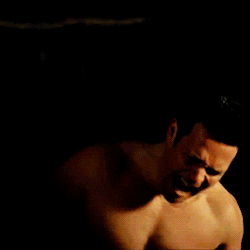 tumblr_pqlmr3UF5H1qfmpblo3_250.gifv
